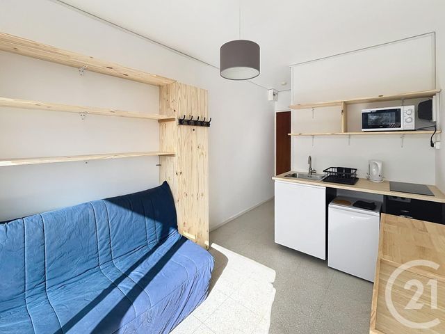 Appartement Studio à louer - 1 pièce - 12.72 m2 - CHAMALIERES - 63 - AUVERGNE - Century 21 Stéphane Roume Immobilier