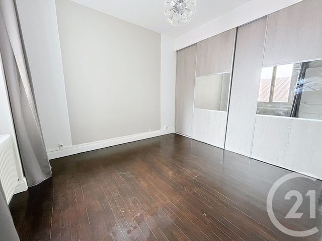 Appartement F2 à louer - 2 pièces - 39.29 m2 - CLERMONT FERRAND - 63 - AUVERGNE - Century 21 Stéphane Roume Immobilier
