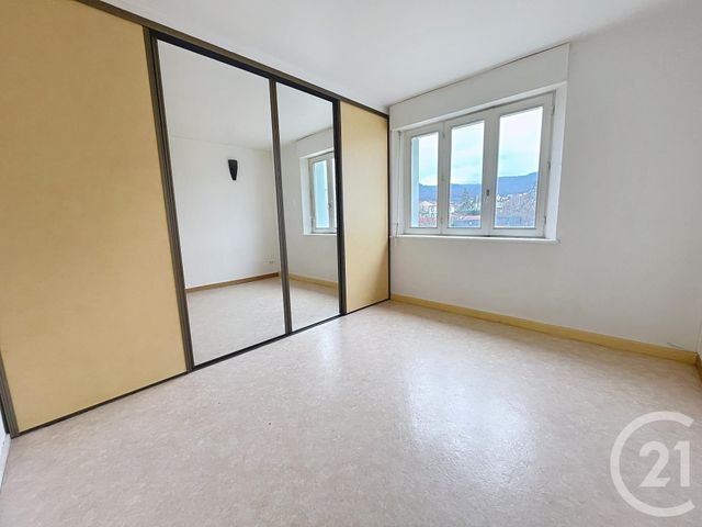 Appartement F3 à louer - 3 pièces - 67.83 m2 - BEAUMONT - 63 - AUVERGNE - Century 21 Stéphane Roume Immobilier
