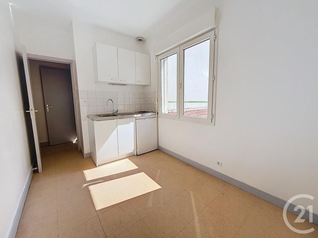 maison à louer - 2 pièces - 37.88 m2 - CLERMONT FERRAND - 63 - AUVERGNE - Century 21 Stéphane Roume Immobilier