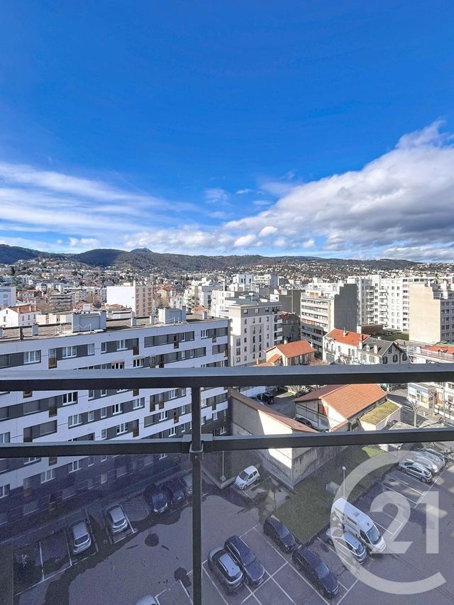 Appartement F4 à louer - 4 pièces - 85.41 m2 - CLERMONT FERRAND - 63 - AUVERGNE - Century 21 Stéphane Roume Immobilier