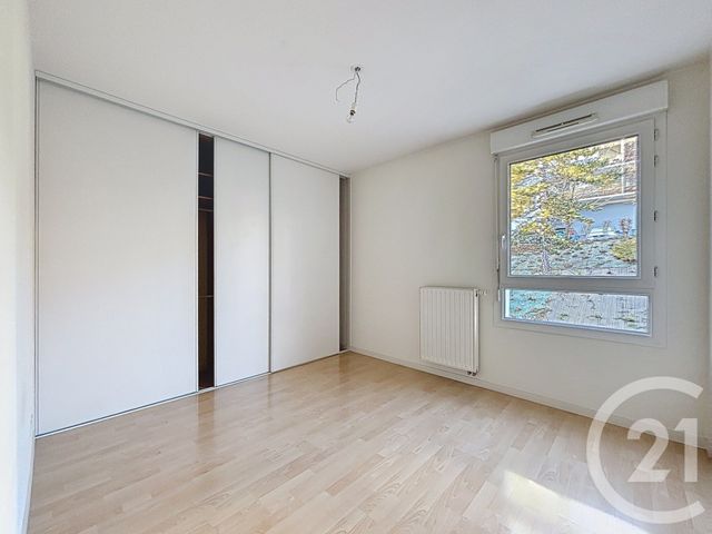 Appartement F4 à louer - 4 pièces - 72.46 m2 - CLERMONT FERRAND - 63 - AUVERGNE - Century 21 Stéphane Roume Immobilier