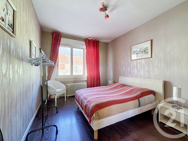 Appartement F6 à vendre - 6 pièces - 115.21 m2 - CLERMONT FERRAND - 63 - AUVERGNE - Century 21 Stéphane Roume Immobilier