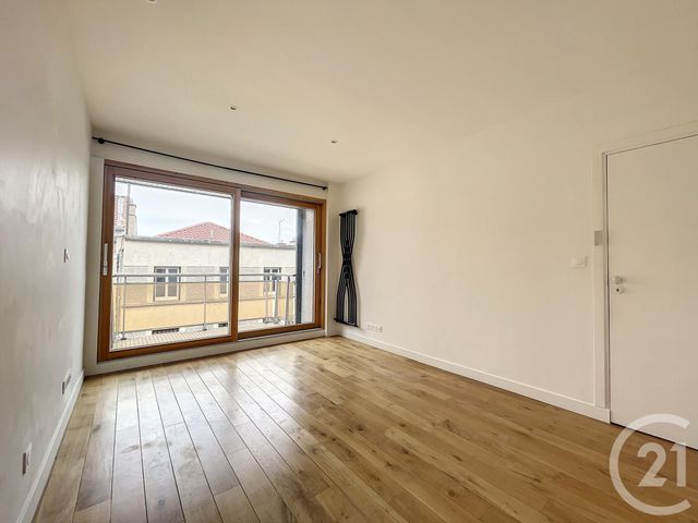 Appartement F3 à louer - 3 pièces - 77.62 m2 - CLERMONT FERRAND - 63 - AUVERGNE - Century 21 Stéphane Roume Immobilier