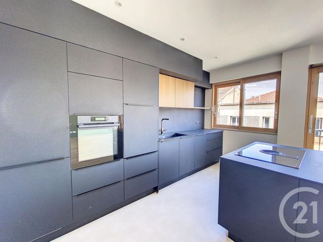 Appartement F3 à louer - 3 pièces - 77.62 m2 - CLERMONT FERRAND - 63 - AUVERGNE - Century 21 Stéphane Roume Immobilier