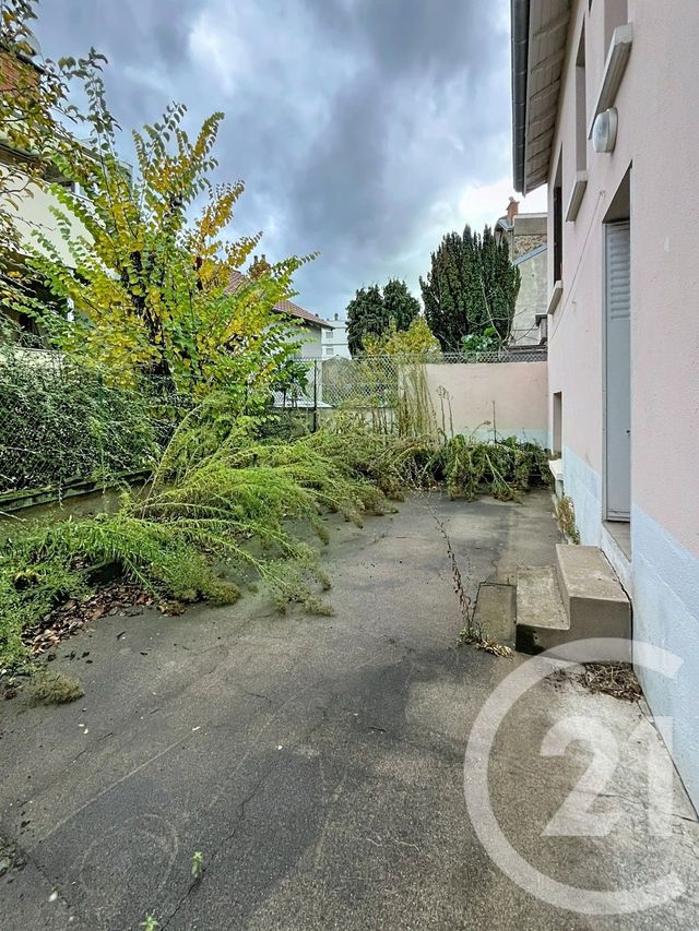 maison à louer - 5 pièces - 123.79 m2 - CLERMONT FERRAND - 63 - AUVERGNE - Century 21 Stéphane Roume Immobilier