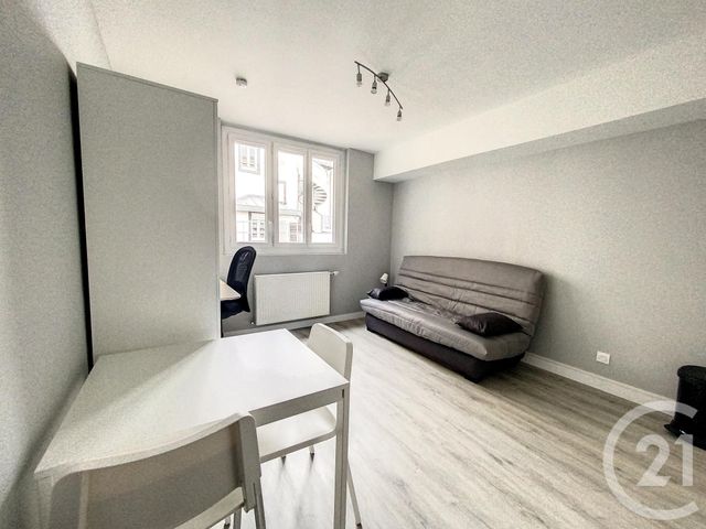 Appartement Studio à louer - 1 pièce - 19.86 m2 - CHAMALIERES - 63 - AUVERGNE - Century 21 Stéphane Roume Immobilier