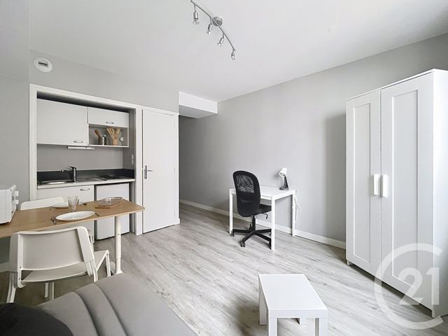 Appartement Studio à louer - 1 pièce - 19.86 m2 - CHAMALIERES - 63 - AUVERGNE - Century 21 Stéphane Roume Immobilier