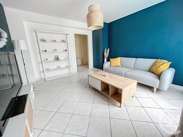 Appartement F3 à louer - 3 pièces - 65.77 m2 - CLERMONT FERRAND - 63 - AUVERGNE - Century 21 Stéphane Roume Immobilier