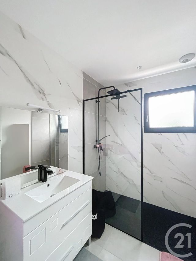 maison à vendre - 6 pièces - 134.81 m2 - AUBIERE - 63 - AUVERGNE - Century 21 Stéphane Roume Immobilier