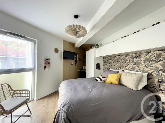 Appartement F3 à louer - 3 pièces - 59.59 m2 - CLERMONT FERRAND - 63 - AUVERGNE - Century 21 Stéphane Roume Immobilier