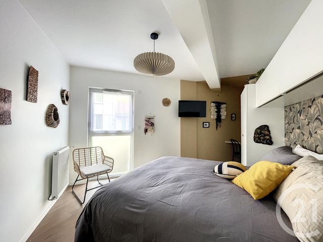 Appartement F3 à louer - 3 pièces - 59.59 m2 - CLERMONT FERRAND - 63 - AUVERGNE - Century 21 Stéphane Roume Immobilier