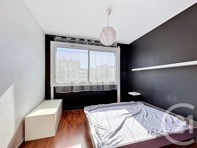 Appartement F3 à vendre - 3 pièces - 57.25 m2 - CLERMONT FERRAND - 63 - AUVERGNE - Century 21 Stéphane Roume Immobilier