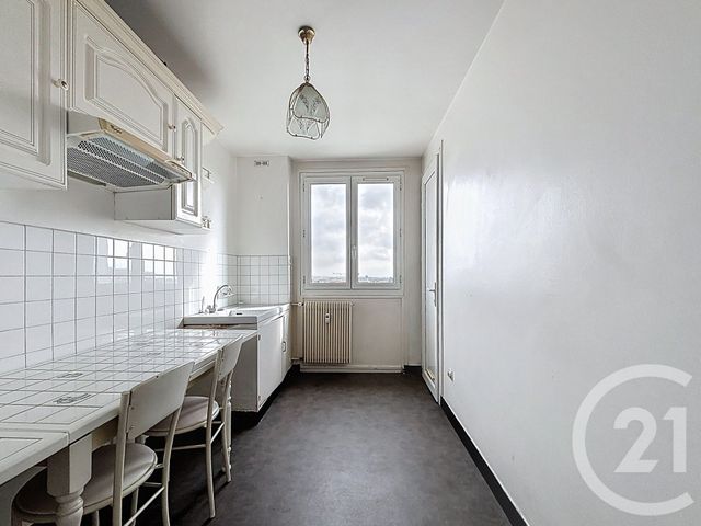 Appartement F2 à vendre - 2 pièces - 44.61 m2 - CLERMONT FERRAND - 63 - AUVERGNE - Century 21 Stéphane Roume Immobilier