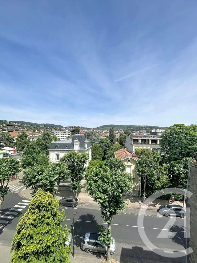 Appartement F1 à louer - 1 pièce - 21.9 m2 - CHAMALIERES - 63 - AUVERGNE - Century 21 Stéphane Roume Immobilier