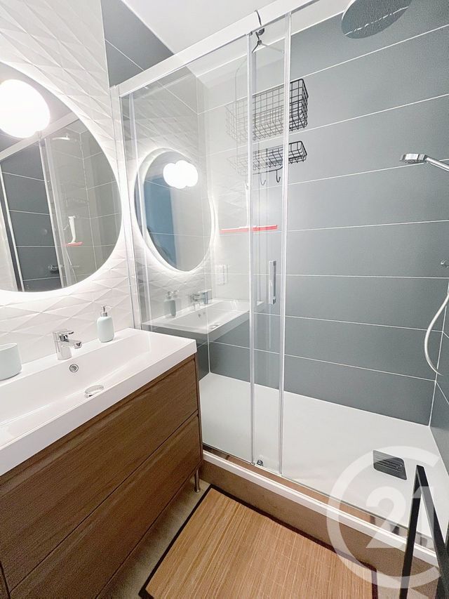 Appartement Chambre à louer - 4 pièces - 66.84 m2 - CLERMONT FERRAND - 63 - AUVERGNE - Century 21 Stéphane Roume Immobilier