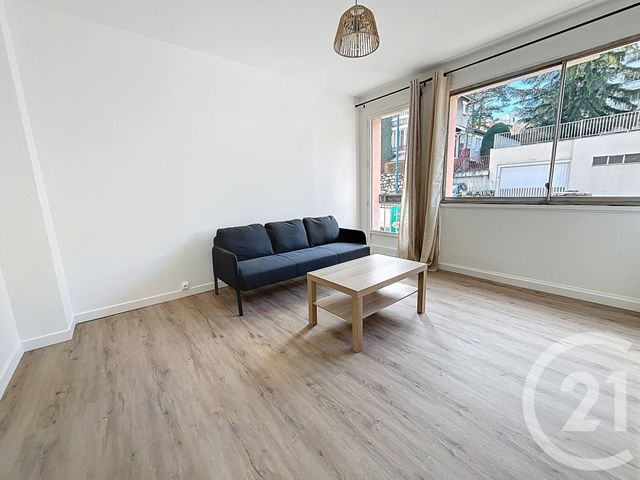 Appartement Chambre à louer - 4 pièces - 66.84 m2 - CLERMONT FERRAND - 63 - AUVERGNE - Century 21 Stéphane Roume Immobilier