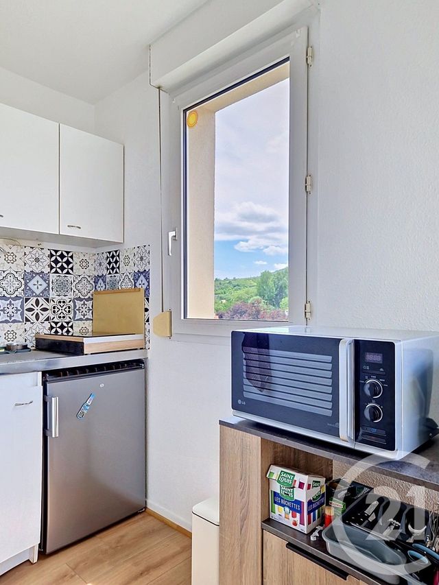 Appartement T1 à vendre - 1 pièce - 22.55 m2 - AUBIERE - 63 - AUVERGNE - Century 21 Stéphane Roume Immobilier