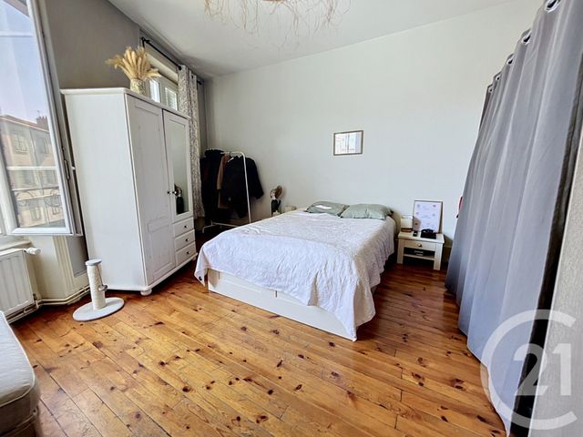 Appartement F2 bis à louer - 2 pièces - 58.8 m2 - CLERMONT FERRAND - 63 - AUVERGNE - Century 21 Stéphane Roume Immobilier