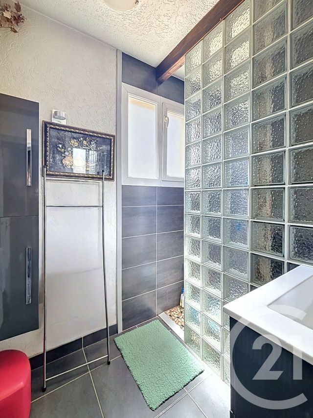 immeuble à vendre - 111.0 m2 - CLERMONT FERRAND - 63 - AUVERGNE - Century 21 Stéphane Roume Immobilier