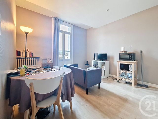 Appartement T2 à vendre - 2 pièces - 33.62 m2 - CHAMALIERES - 63 - AUVERGNE - Century 21 Stéphane Roume Immobilier