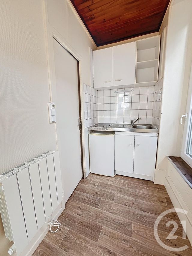 Appartement F1 à louer - 1 pièce - 19.78 m2 - CLERMONT FERRAND - 63 - AUVERGNE - Century 21 Stéphane Roume Immobilier