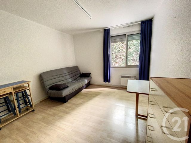 Appartement F1 à louer - 1 pièce - 18.13 m2 - CLERMONT FERRAND - 63 - AUVERGNE - Century 21 Stéphane Roume Immobilier