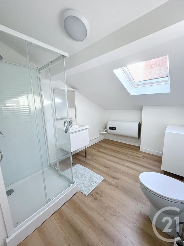 Appartement F2 à louer - 2 pièces - 31.42 m2 - CLERMONT FERRAND - 63 - AUVERGNE - Century 21 Stéphane Roume Immobilier