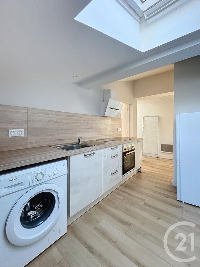Appartement F2 à louer - 2 pièces - 31.42 m2 - CLERMONT FERRAND - 63 - AUVERGNE - Century 21 Stéphane Roume Immobilier