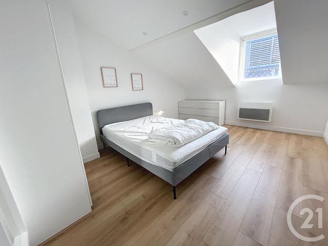 Appartement F2 à louer - 2 pièces - 31.42 m2 - CLERMONT FERRAND - 63 - AUVERGNE - Century 21 Stéphane Roume Immobilier