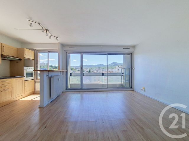Appartement F2 à vendre - 2 pièces - 46.06 m2 - CLERMONT FERRAND - 63 - AUVERGNE - Century 21 Stéphane Roume Immobilier