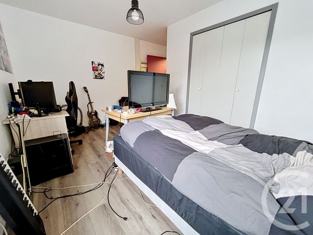 Appartement F1 à louer - 1 pièce - 19.87 m2 - CLERMONT FERRAND - 63 - AUVERGNE - Century 21 Stéphane Roume Immobilier