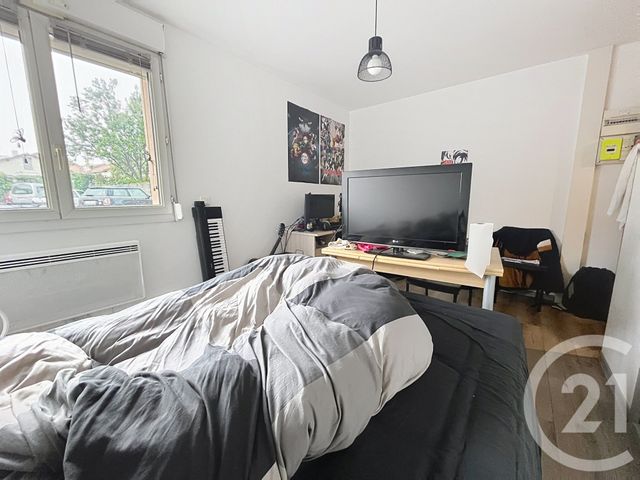 Appartement F1 à louer - 1 pièce - 19.87 m2 - CLERMONT FERRAND - 63 - AUVERGNE - Century 21 Stéphane Roume Immobilier