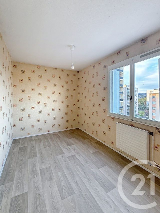Appartement F4 à vendre - 4 pièces - 77.62 m2 - CLERMONT FERRAND - 63 - AUVERGNE - Century 21 Stéphane Roume Immobilier