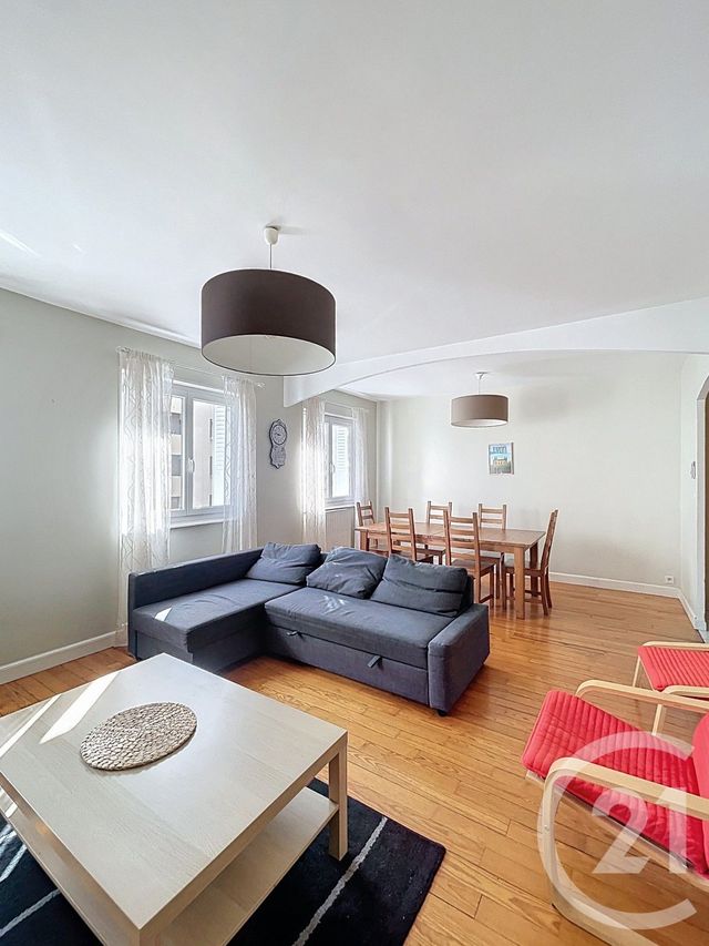 Appartement F5 à vendre - 5 pièces - 81.94 m2 - CLERMONT FERRAND - 63 - AUVERGNE - Century 21 Stéphane Roume Immobilier