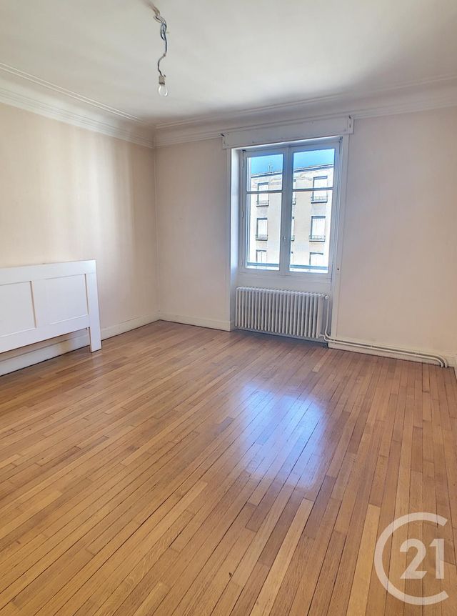 Appartement F7 à vendre - 7 pièces - 177.22 m2 - CLERMONT FERRAND - 63 - AUVERGNE - Century 21 Stéphane Roume Immobilier
