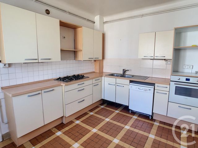 Appartement F7 à vendre - 7 pièces - 177.22 m2 - CLERMONT FERRAND - 63 - AUVERGNE - Century 21 Stéphane Roume Immobilier