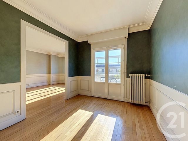 Appartement F7 à vendre - 7 pièces - 177.22 m2 - CLERMONT FERRAND - 63 - AUVERGNE - Century 21 Stéphane Roume Immobilier