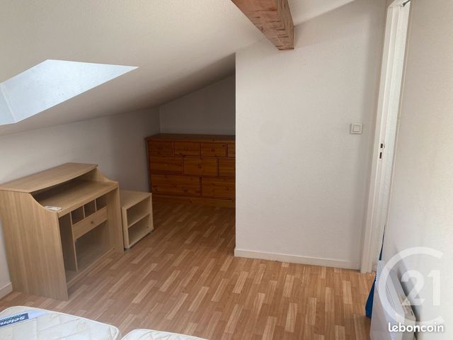 Appartement T3 à vendre - 3 pièces - 53.62 m2 - CLERMONT FERRAND - 63 - AUVERGNE - Century 21 Stéphane Roume Immobilier