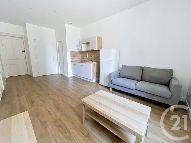 Appartement F3 à louer - 3 pièces - 53.06 m2 - CLERMONT FERRAND - 63 - AUVERGNE - Century 21 Stéphane Roume Immobilier