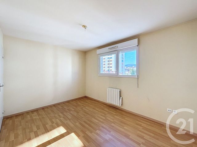 Appartement F4 à vendre - 4 pièces - 88.29 m2 - CLERMONT FERRAND - 63 - AUVERGNE - Century 21 Stéphane Roume Immobilier