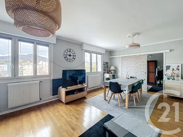 Appartement F5 à vendre - 5 pièces - 113.93 m2 - BEAUMONT - 63 - AUVERGNE - Century 21 Stéphane Roume Immobilier