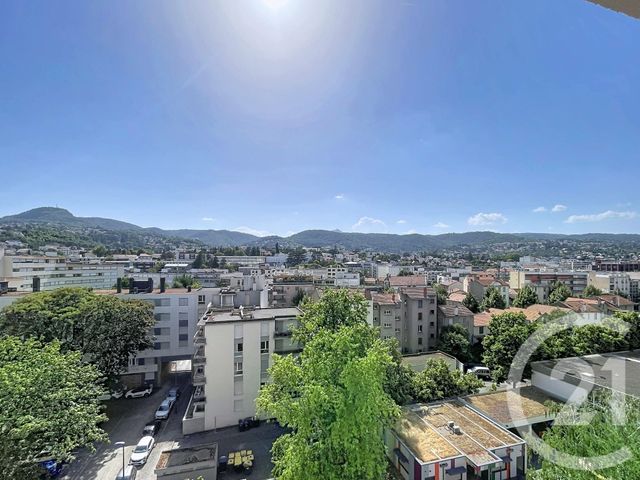 Appartement F5 à vendre - 5 pièces - 102.68 m2 - CLERMONT FERRAND - 63 - AUVERGNE - Century 21 Stéphane Roume Immobilier
