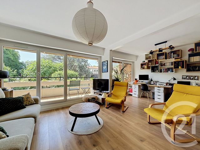 Appartement F4 à vendre - 4 pièces - 70.11 m2 - CHAMALIERES - 63 - AUVERGNE - Century 21 Stéphane Roume Immobilier
