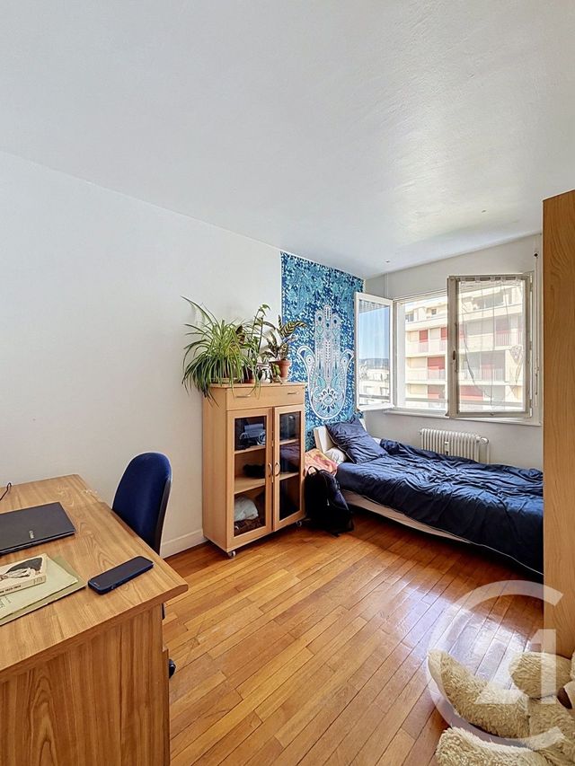 Appartement F2 à vendre - 2 pièces - 40.22 m2 - CLERMONT FERRAND - 63 - AUVERGNE - Century 21 Stéphane Roume Immobilier