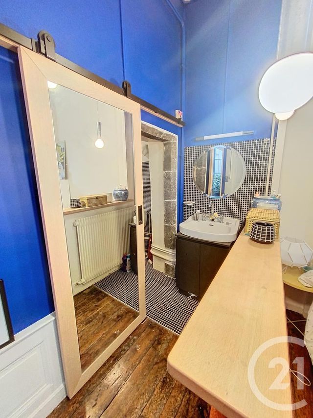 Appartement F2 à louer - 2 pièces - 44.54 m2 - CLERMONT FERRAND - 63 - AUVERGNE - Century 21 Stéphane Roume Immobilier
