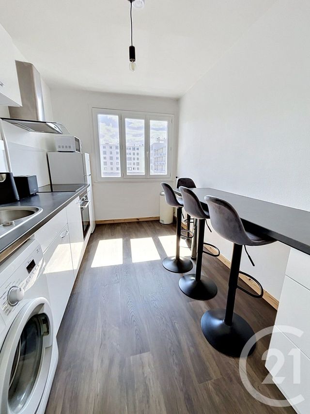 Appartement F4 à louer - 4 pièces - 78.05 m2 - CLERMONT FERRAND - 63 - AUVERGNE - Century 21 Stéphane Roume Immobilier
