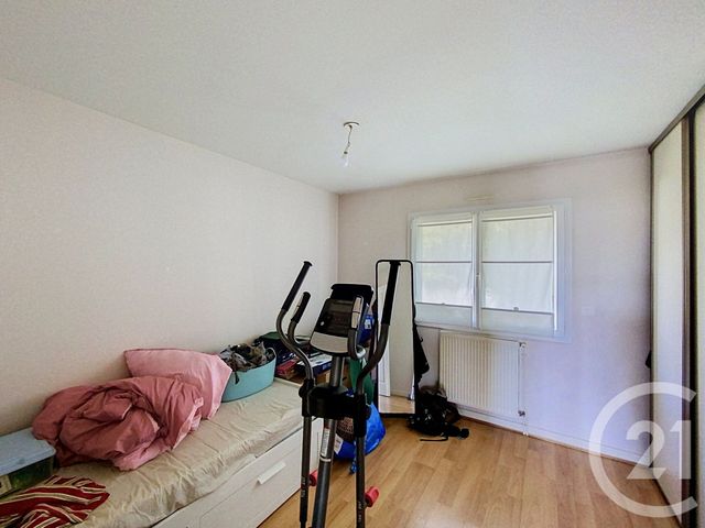 Appartement F4 à louer - 4 pièces - 84.95 m2 - CLERMONT FERRAND - 63 - AUVERGNE - Century 21 Stéphane Roume Immobilier