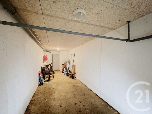 Appartement F4 à louer - 4 pièces - 84.95 m2 - CLERMONT FERRAND - 63 - AUVERGNE - Century 21 Stéphane Roume Immobilier
