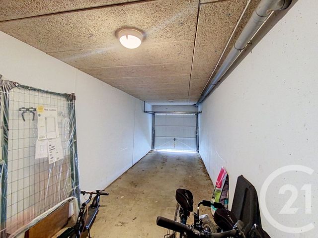Appartement F4 à louer - 4 pièces - 84.95 m2 - CLERMONT FERRAND - 63 - AUVERGNE - Century 21 Stéphane Roume Immobilier